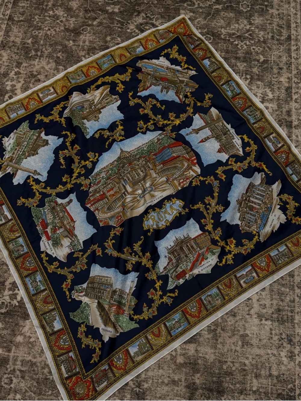 Vintage Scarf - Picture 4 of 4